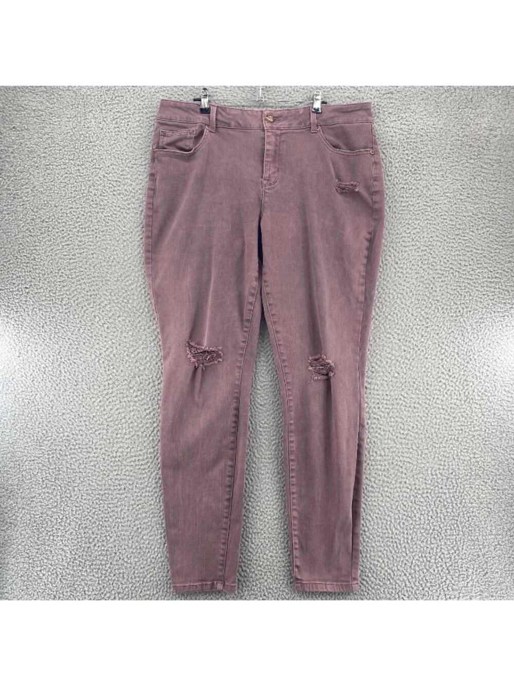 Maurices Jeans Womens 16 Long Mauve Denim Skinny Leg Stretch Distressed Pockets